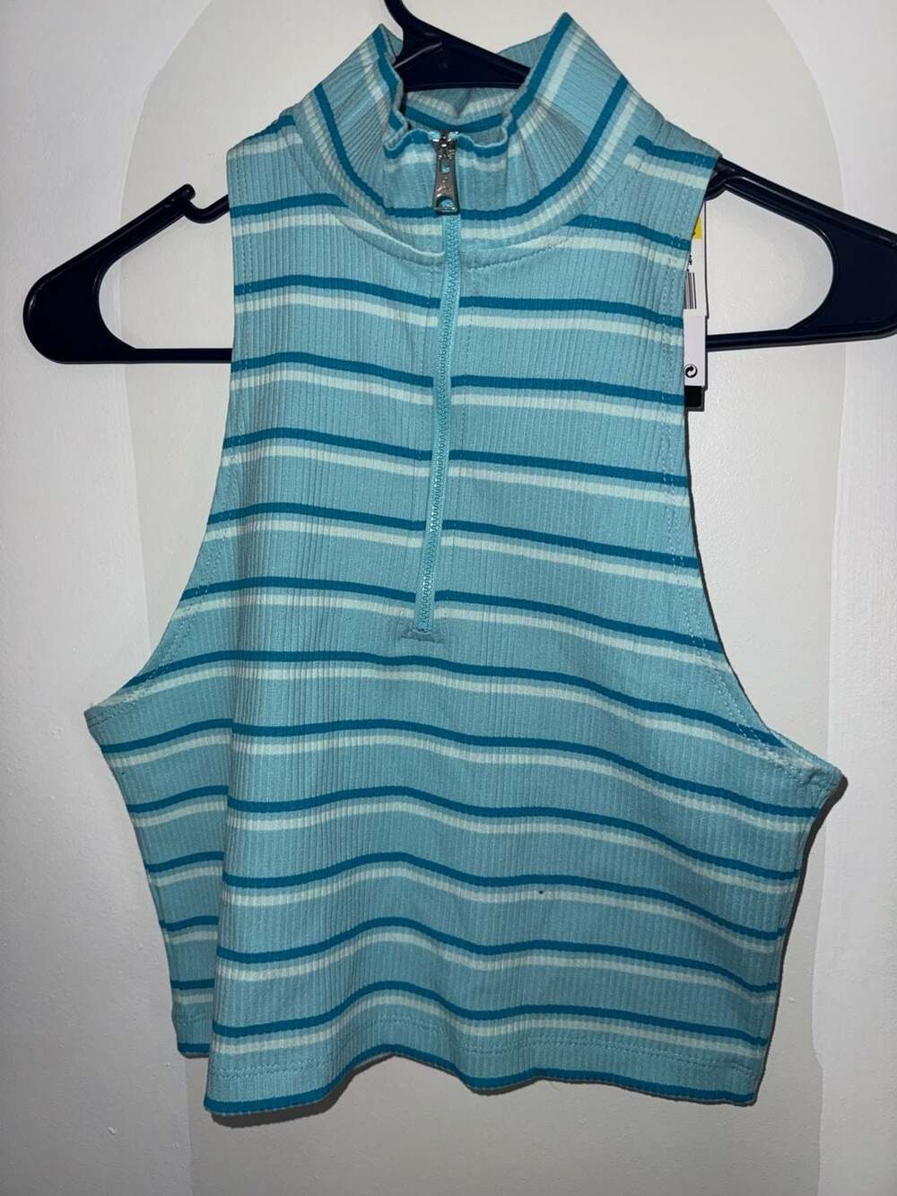 Jordan Women's Striped Ribbed Mock Neck Zip Tank Top Size S
